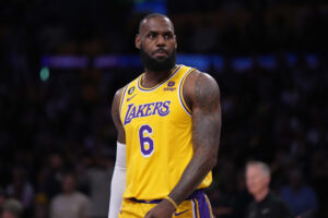 Read more about the article LeBron James Opens Up About NBA Retirement Plans