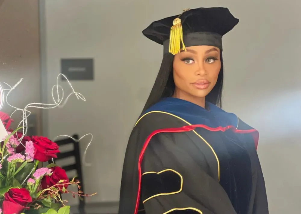 You are currently viewing Angela White, Formerly Known as Blac Chyna, Receives Doctorate of Humanities & Liberal Arts