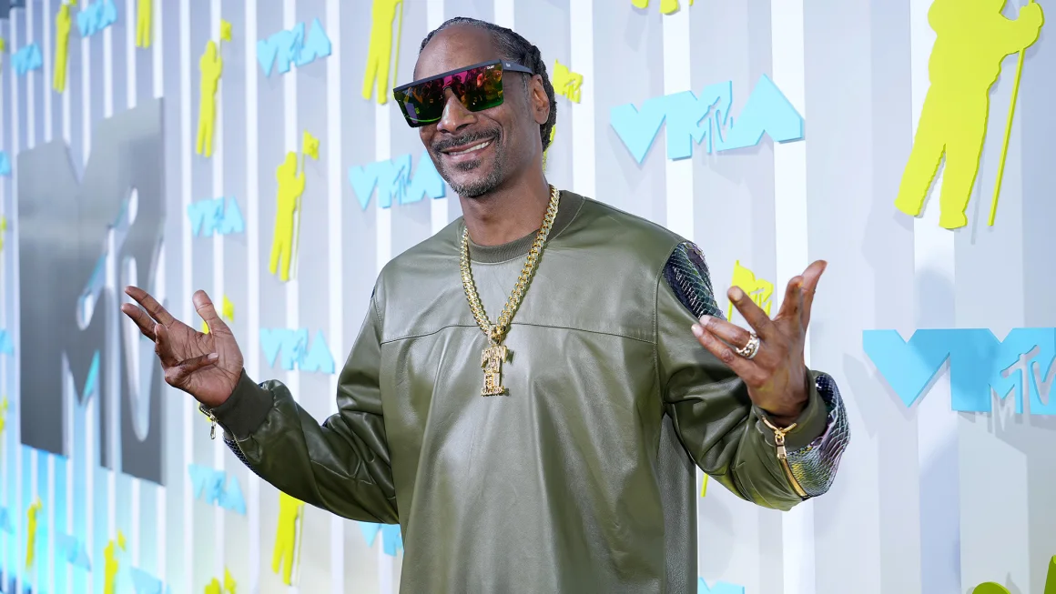 Snoop Dogg joins NBCUniversal As A Sports Commentator for Paris 2024