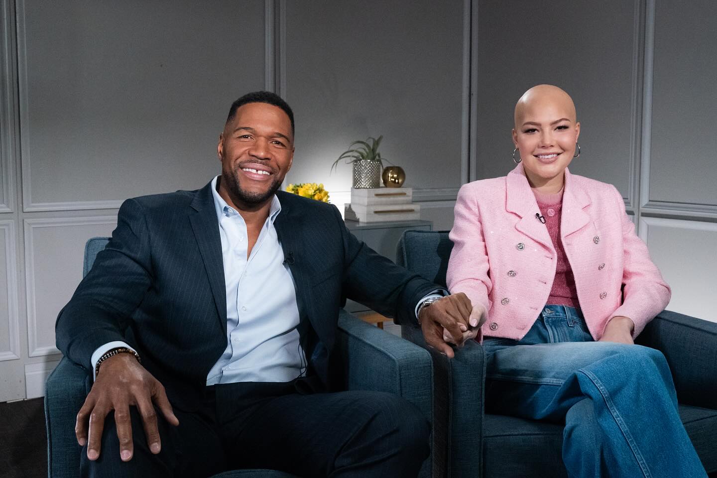You are currently viewing Daughter of Michael Strahan, Isabella, Reveals Battle With Cancer