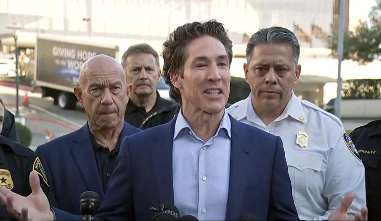 You are currently viewing UPDATE: Shooting Incident At Pastor Joel Osteen’s Lakewood Church