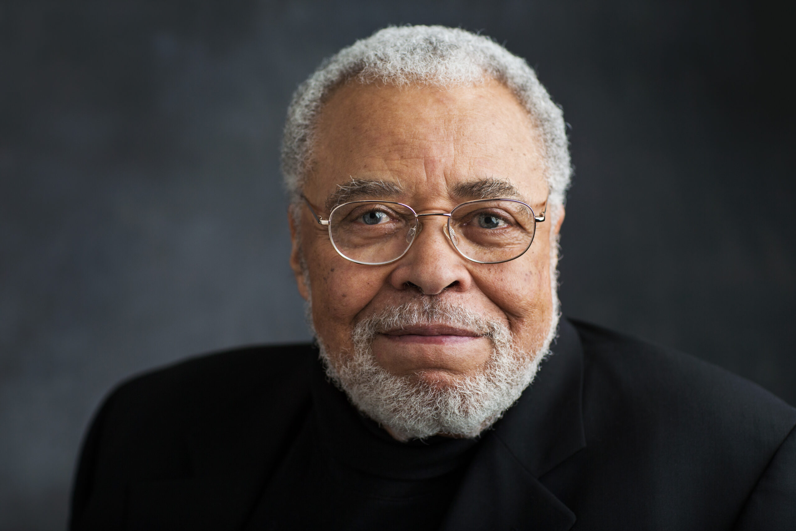 Read more about the article A Legendary Voice Falls Silent: Honoring the Life and Legacy of James Earl Jones